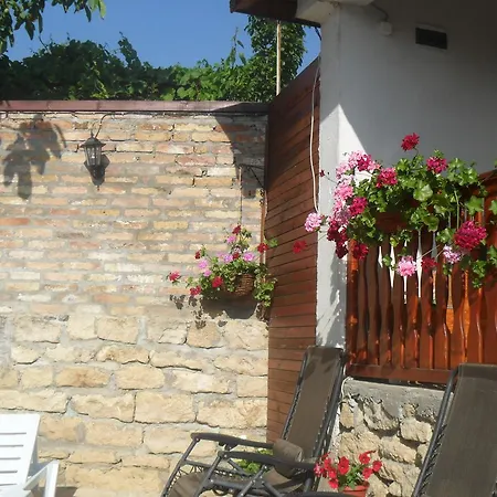 Valentina 2*